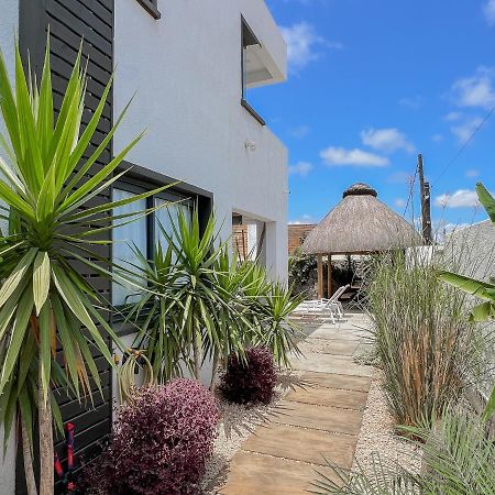 Residence Celestial - Premium 3 Bedrooms Villa With Volcanic Stone Pool Grand Bay Buitenkant foto