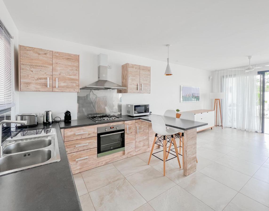Residence Celestial - Premium 3 Bedrooms Villa With Volcanic Stone Pool Grand Bay Buitenkant foto