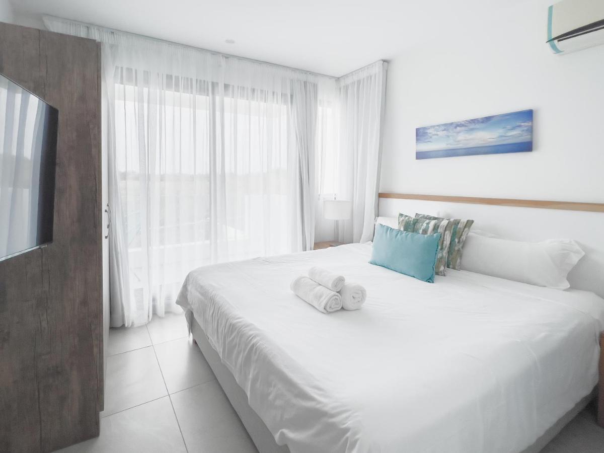 Residence Celestial - Premium 3 Bedrooms Villa With Volcanic Stone Pool Grand Bay Buitenkant foto