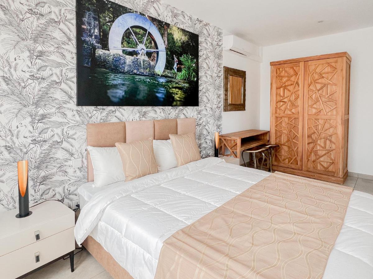 Residence Celestial - Premium 3 Bedrooms Villa With Volcanic Stone Pool Grand Bay Buitenkant foto
